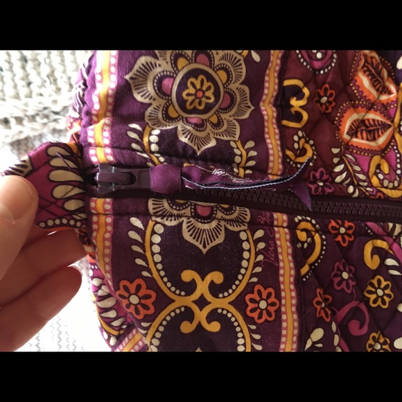 Vera Bradley small duffle bag - Picture 5 of 5